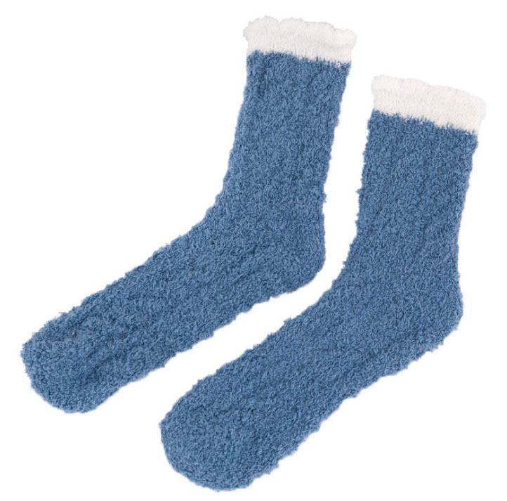 How to choose a pair of suitable fuzzy socks?